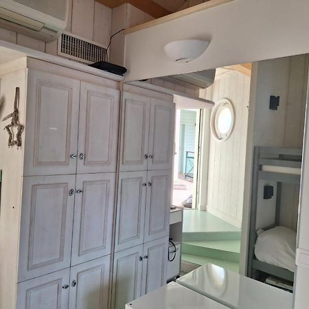 La Baie des Voiles 3 chambres 4 à 6 personnes au bord du lac plage privée Duingt Exterior foto