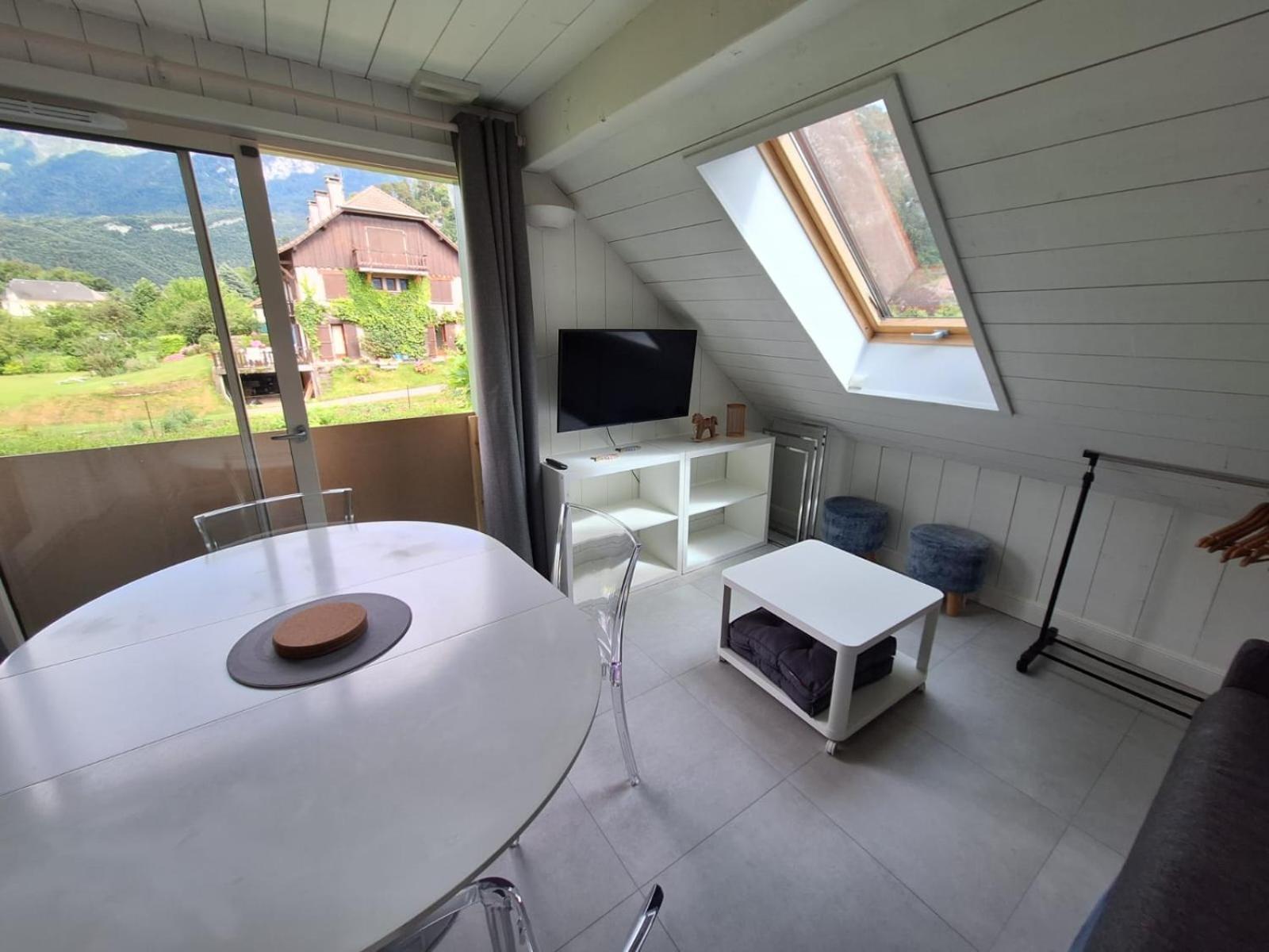 La Baie des Voiles 3 chambres 4 à 6 personnes au bord du lac plage privée Duingt Exterior foto