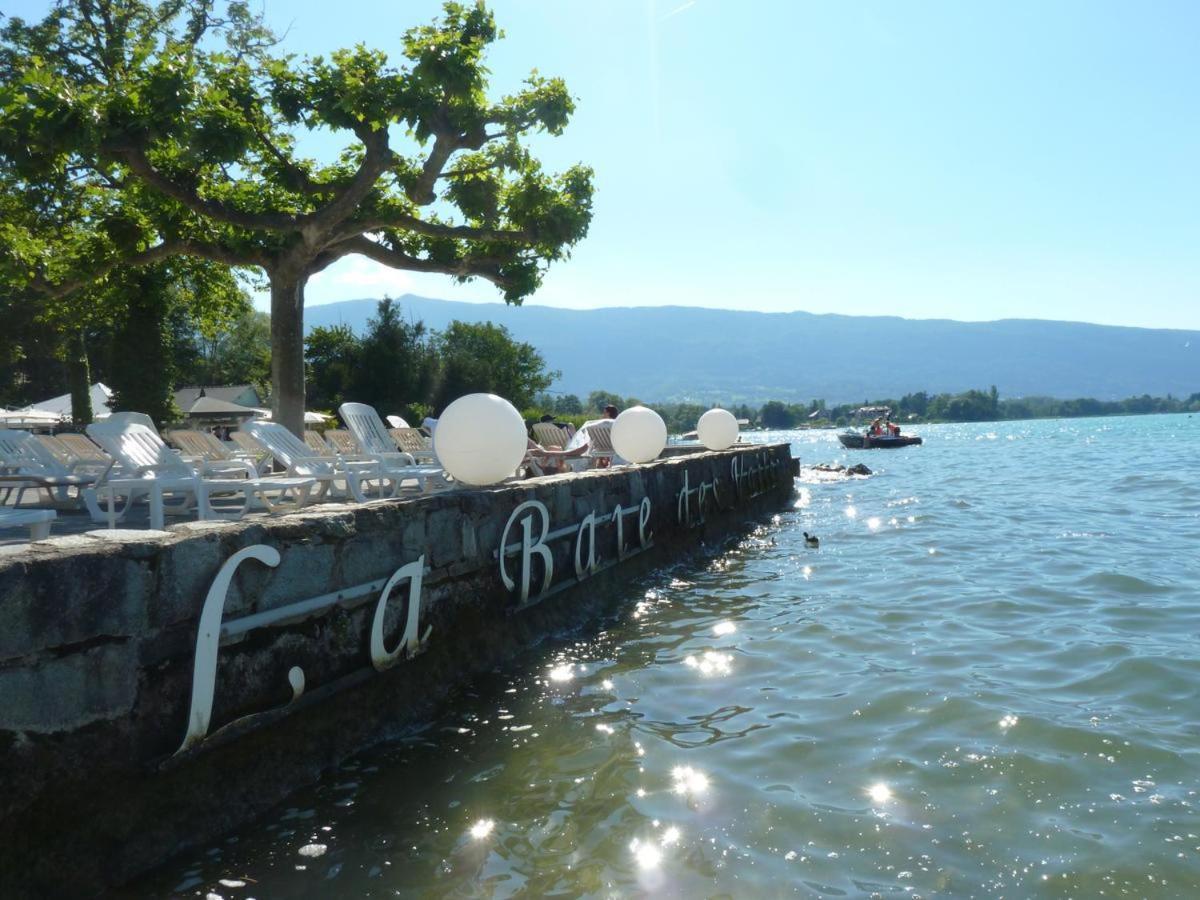 La Baie des Voiles 3 chambres 4 à 6 personnes au bord du lac plage privée Duingt Exterior foto