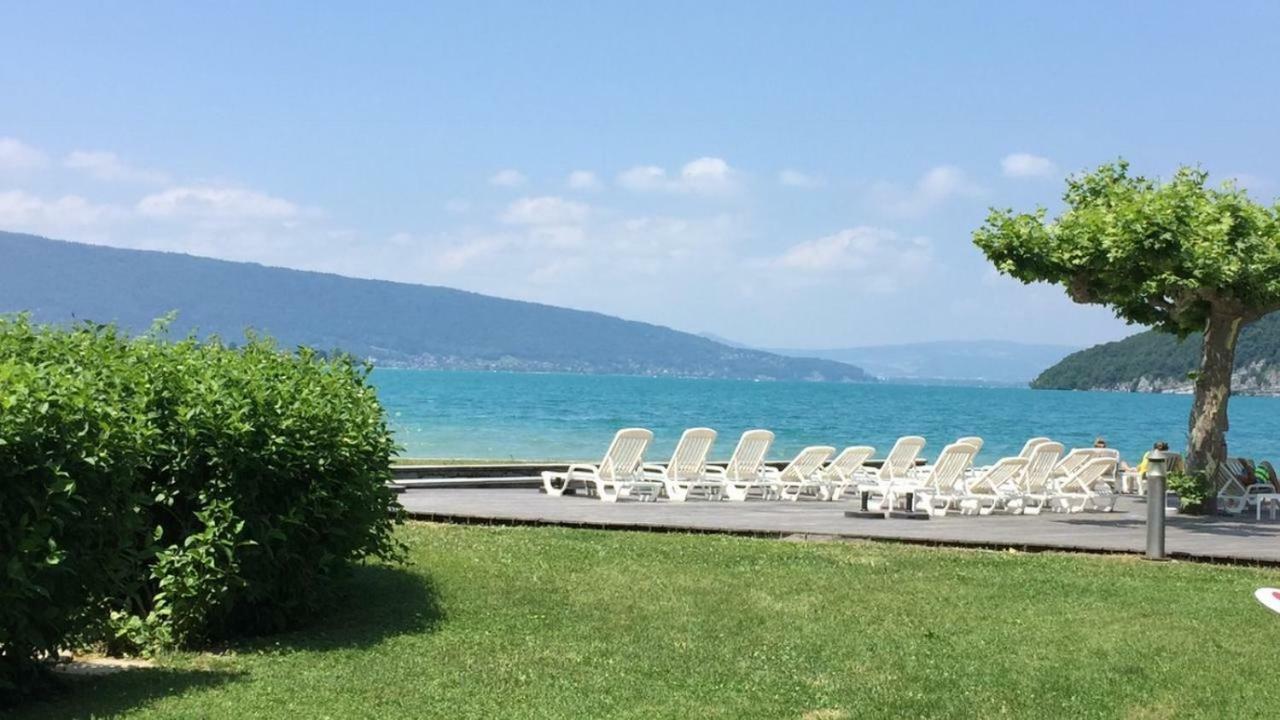 La Baie des Voiles 3 chambres 4 à 6 personnes au bord du lac plage privée Duingt Exterior foto