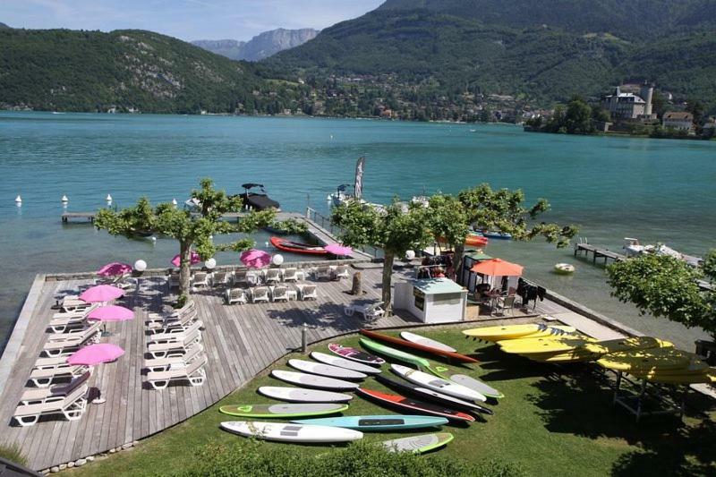La Baie des Voiles 3 chambres 4 à 6 personnes au bord du lac plage privée Duingt Exterior foto