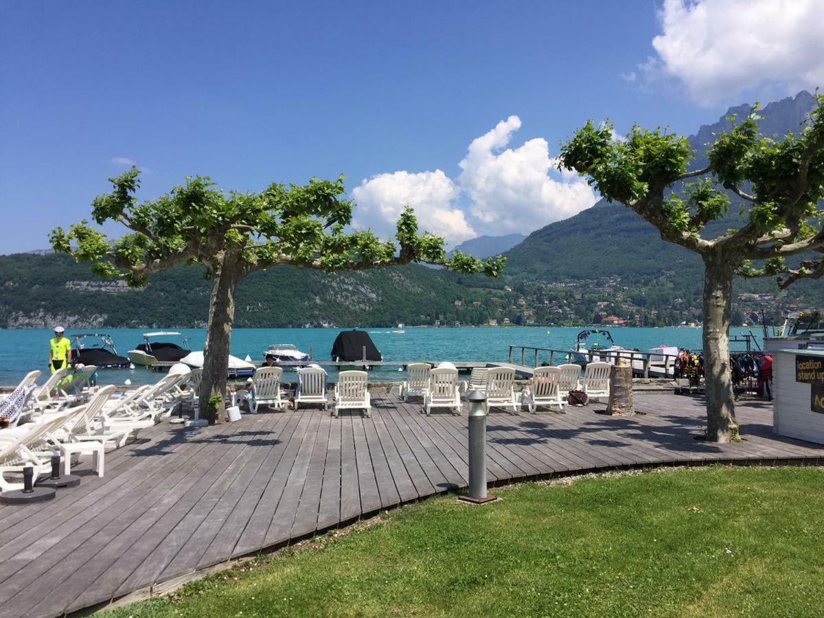 La Baie des Voiles 3 chambres 4 à 6 personnes au bord du lac plage privée Duingt Exterior foto