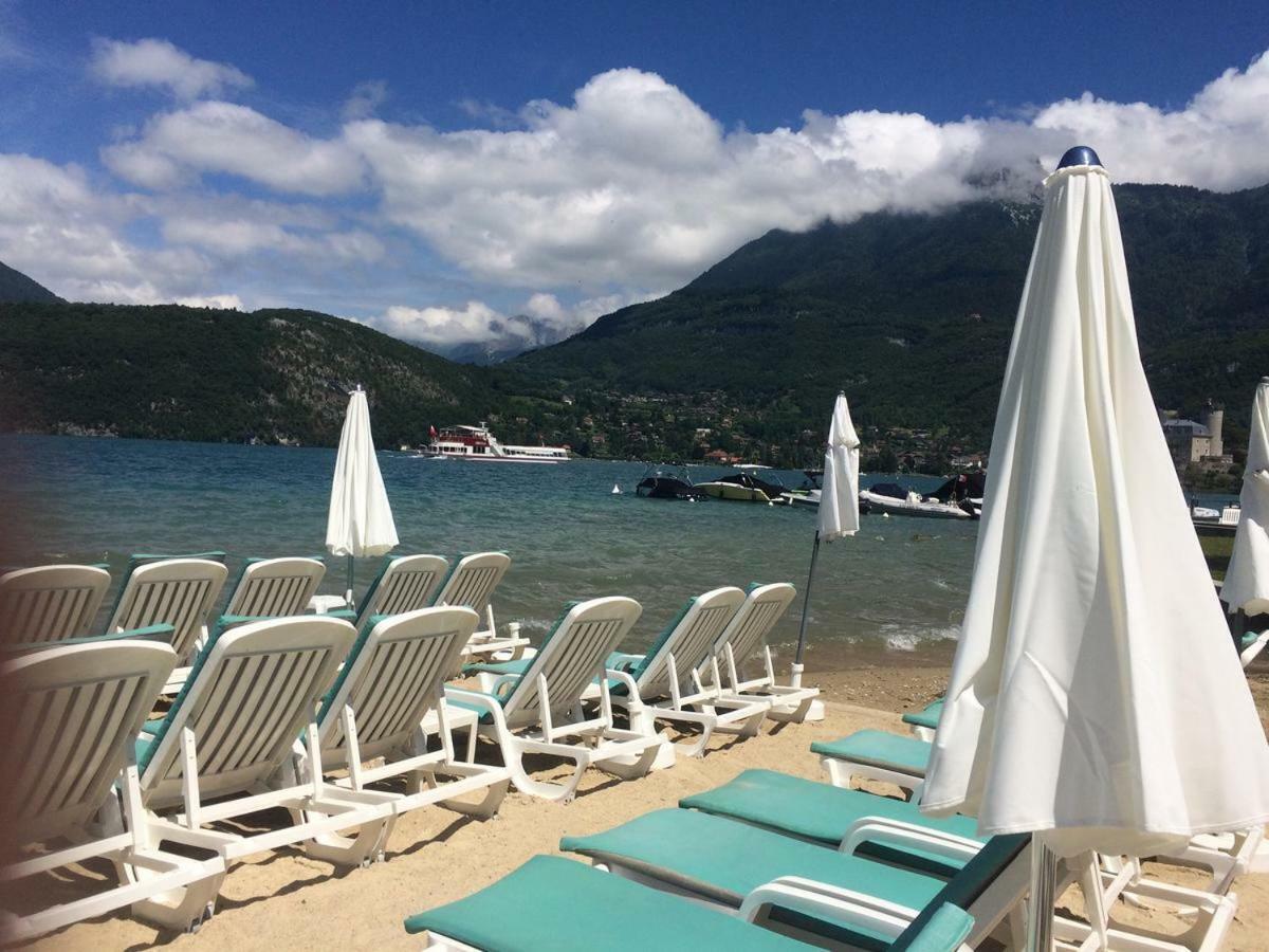 La Baie des Voiles 3 chambres 4 à 6 personnes au bord du lac plage privée Duingt Exterior foto
